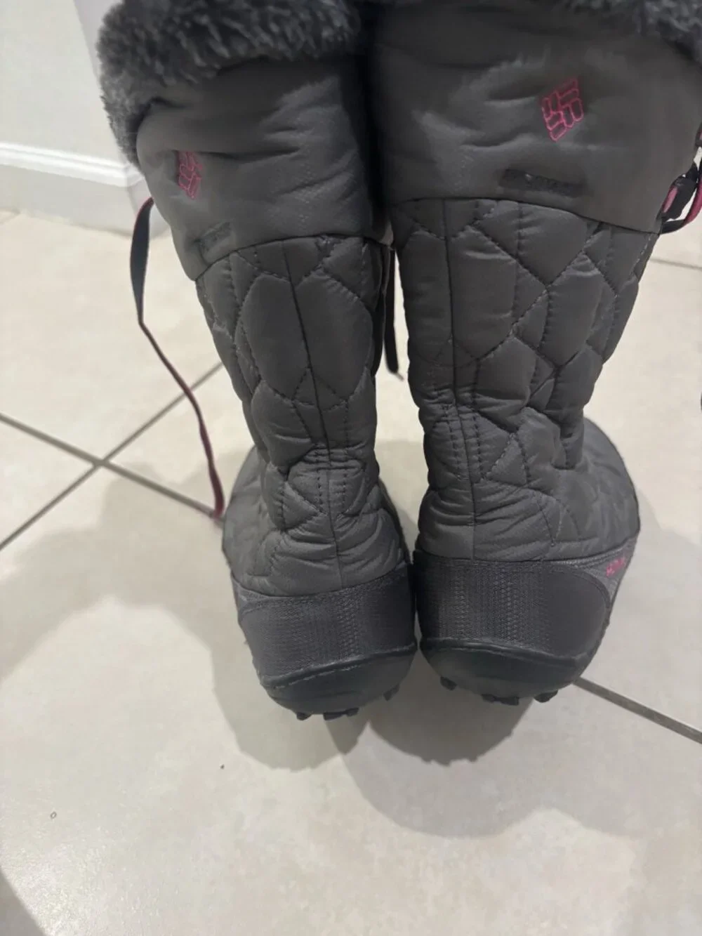Columbia Minx Mid II Snow Boots Girls Gray/Pink  Insulated Waterproof Size US 5